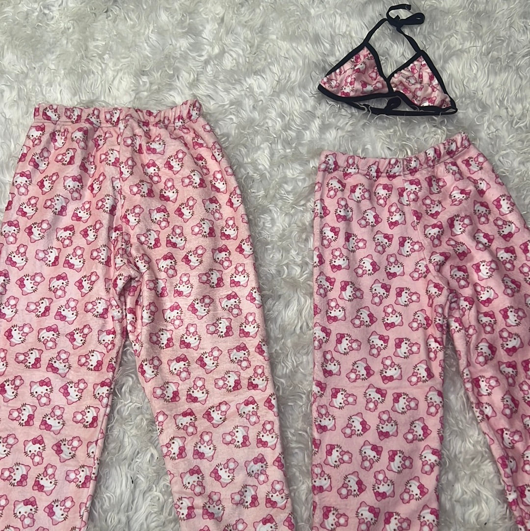 Hello kitty plush” matching plush pijama – Fun underwear
